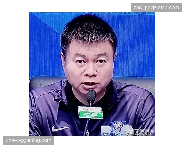 津门虎于根伟战术调整遇阻 双前锋体系磨合效果不理想